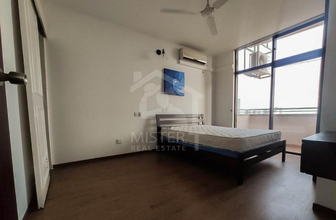 Apartment for Sale in Colombo - image 2