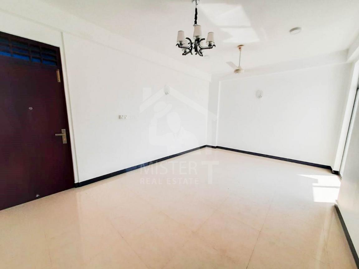 Apartment for Sale in  Colombo - image 2