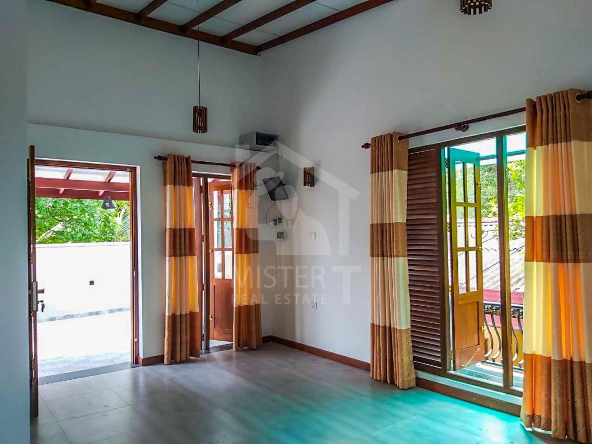 House for Sale in Piliyandala- image 2