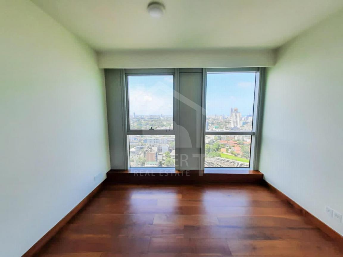 Apartment for Sale in Colombo - image 2