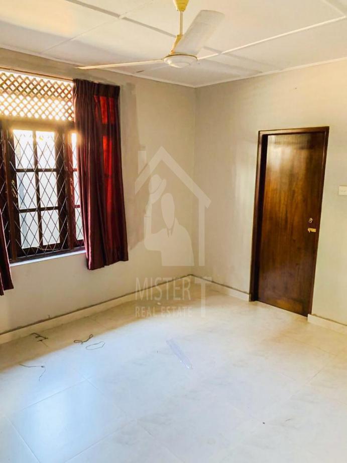 House for Sale in Battaramulla - image 2