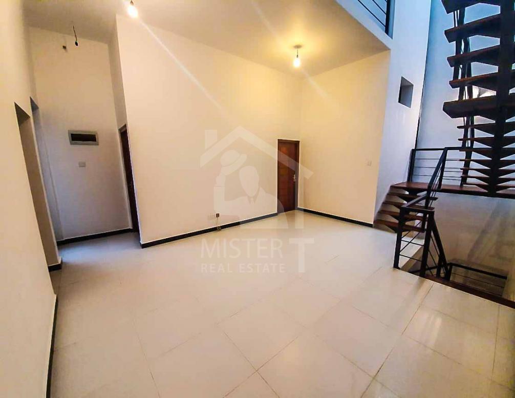 House for Sale in Kalubowila- image 2