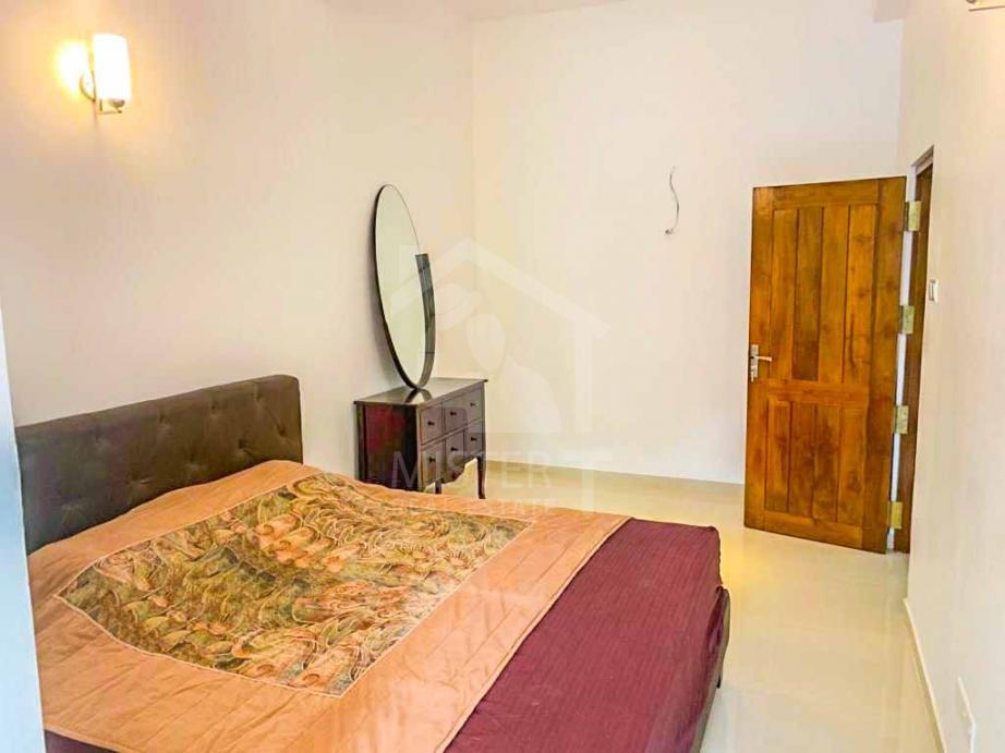 Private Apartment for Sale in Colombo 05- image 2