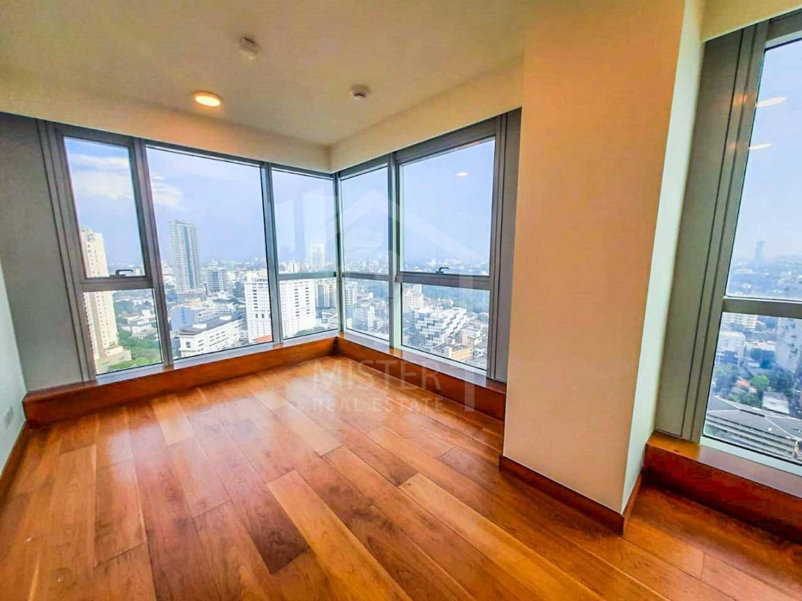 Apartment for Sale at Colombo City Centre- image 2