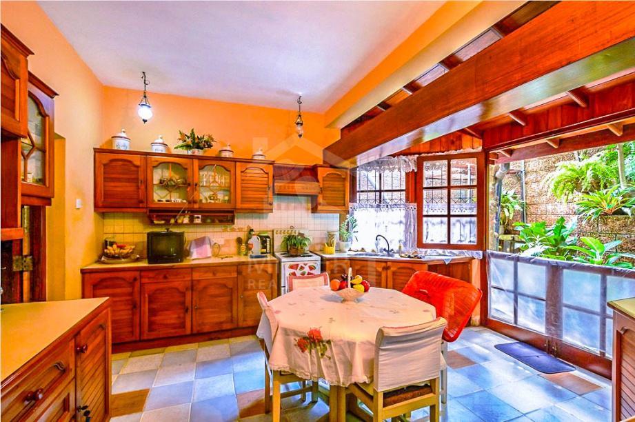 House for Sale in Colombo - image 3