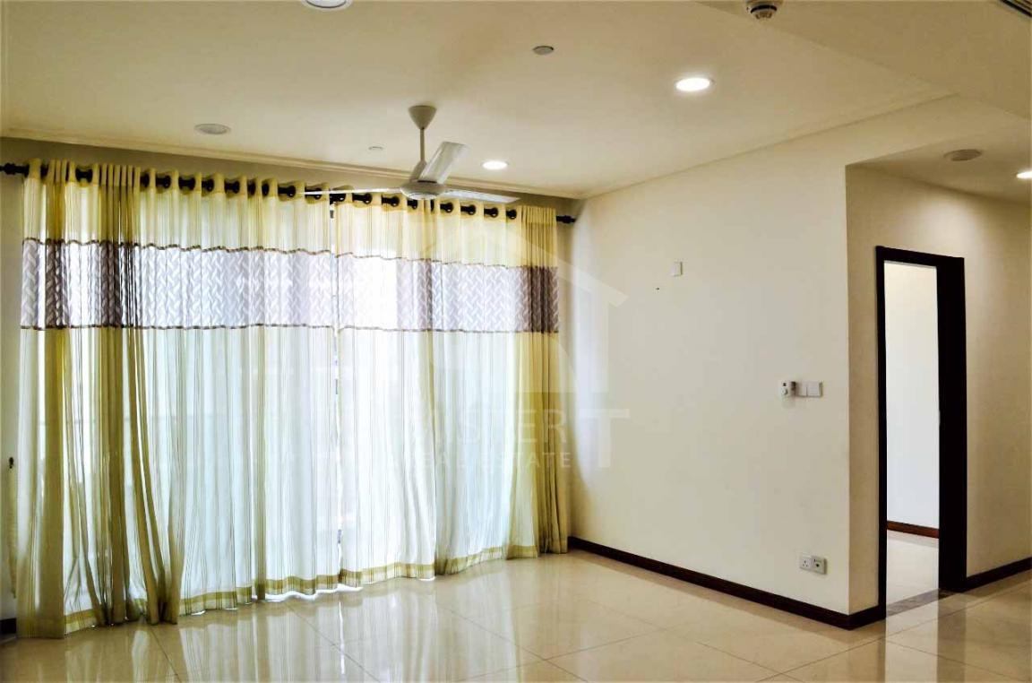 Apartment for Sale in Colombo - image 3