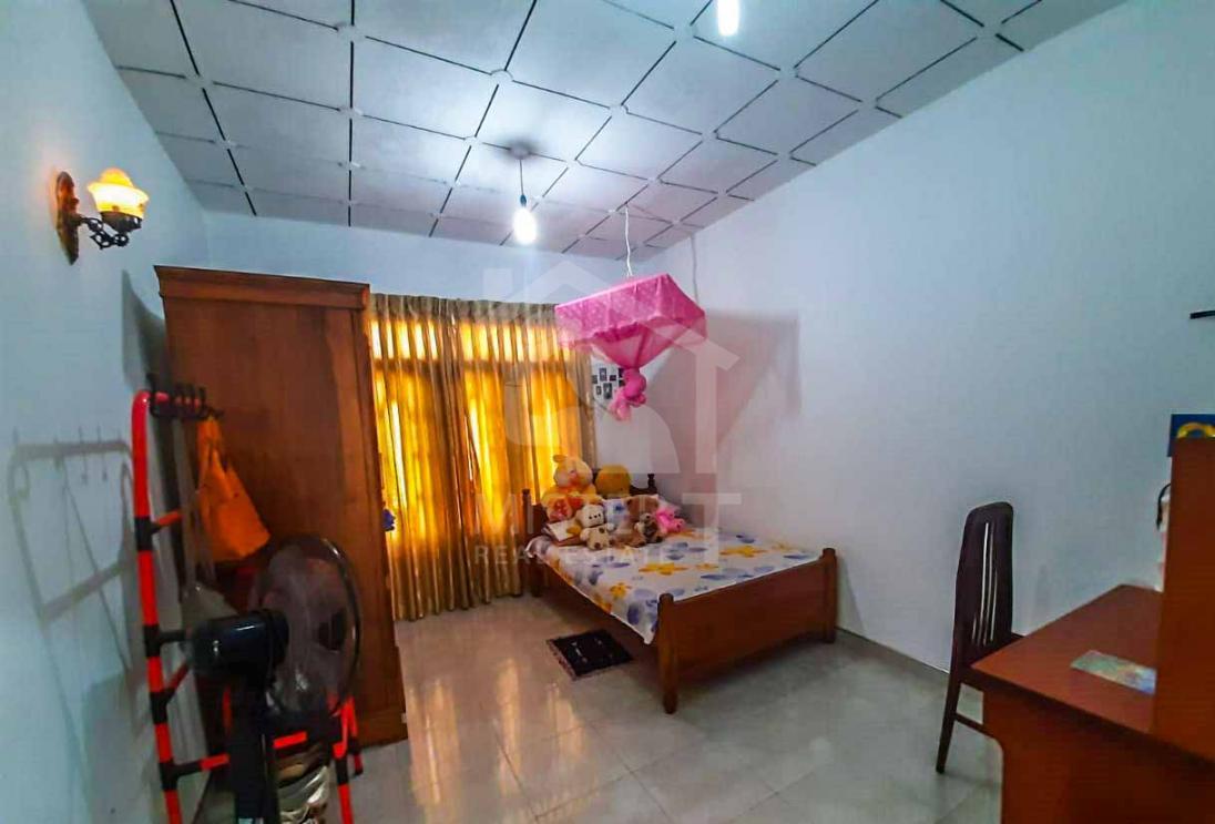 House for Sale in Homagama- image 3