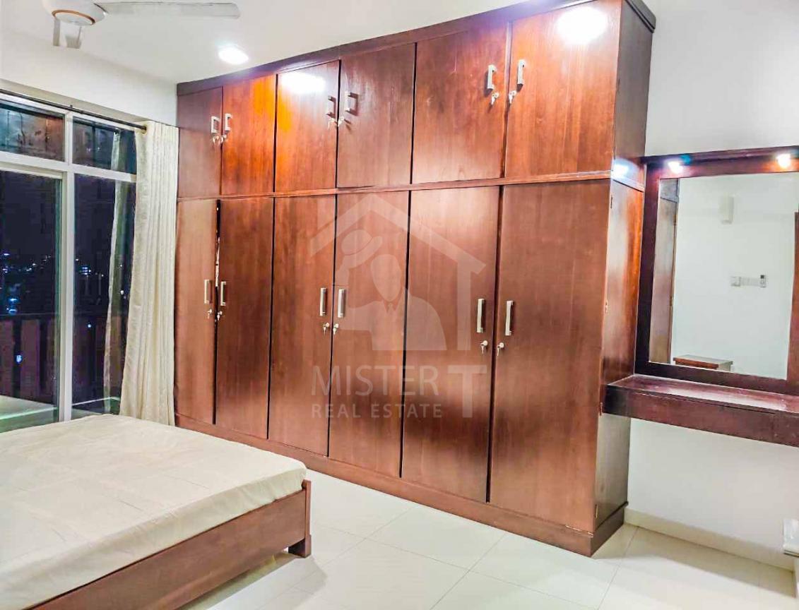 Apartment for Sale in Colombo - image 3