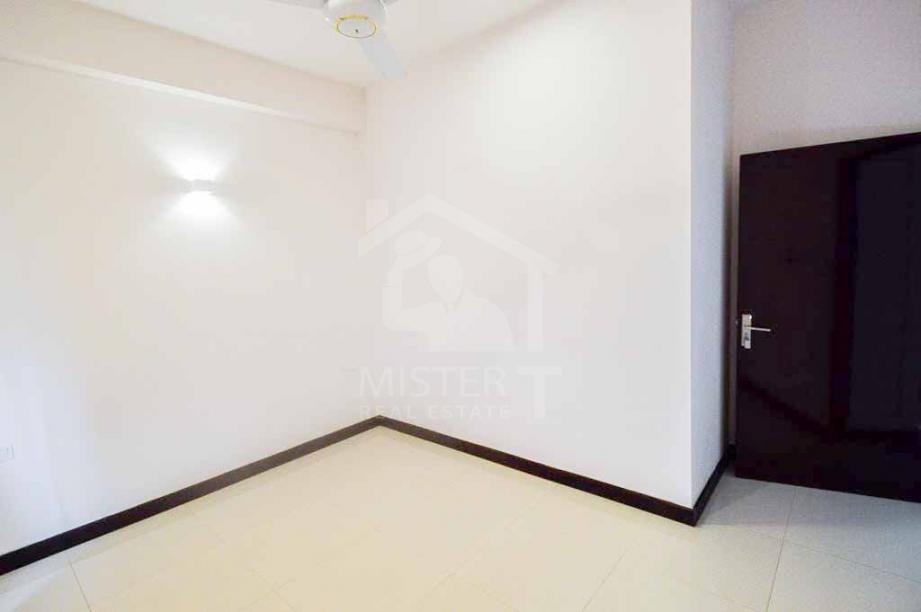 Apartment for Sale in Rajagiriya- image 3