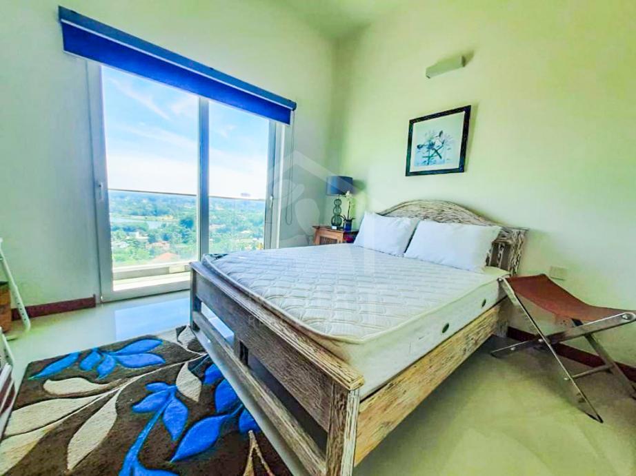 Apartment for Sale at Fairway Skygarden- image 3