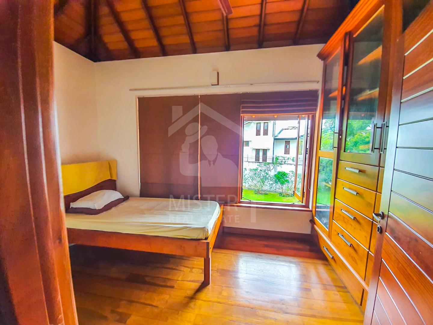 House for Sale in Mount Lavinia - image 3