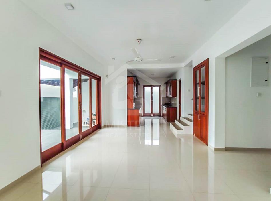 House for Sale in Malabe- image 4