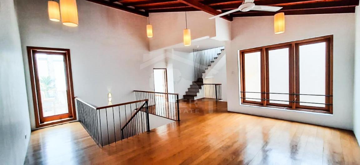 House for Sale in Colombo - image 4