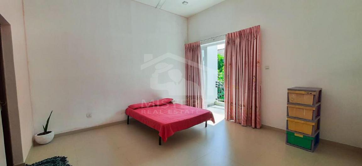 House for Sale in Boralesgamuwa - image 4