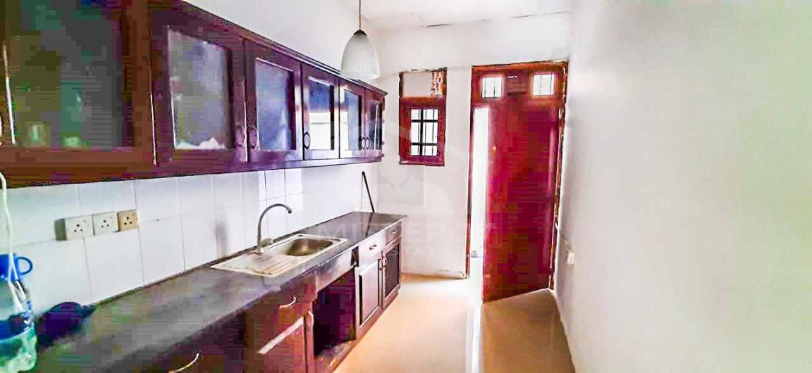 House for Sale in Rajagiriya - image 5