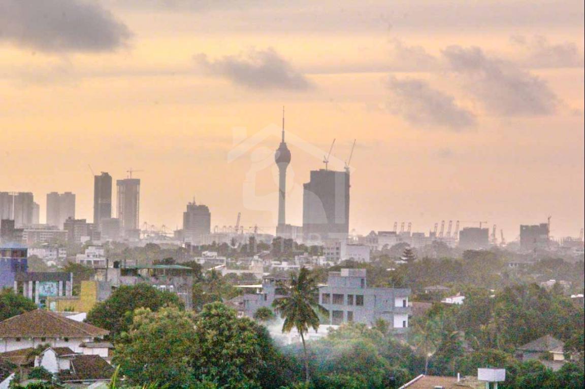 Villa for Sale in Pita Kotte - image 5