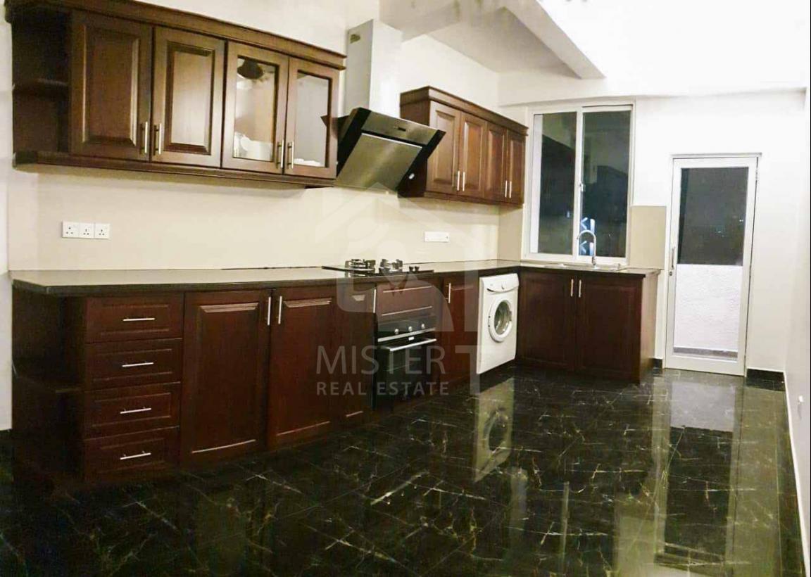 Apartment for Sale in Mount Lavinia - image 5