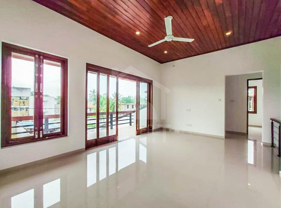 House for Sale in Malabe- image 6