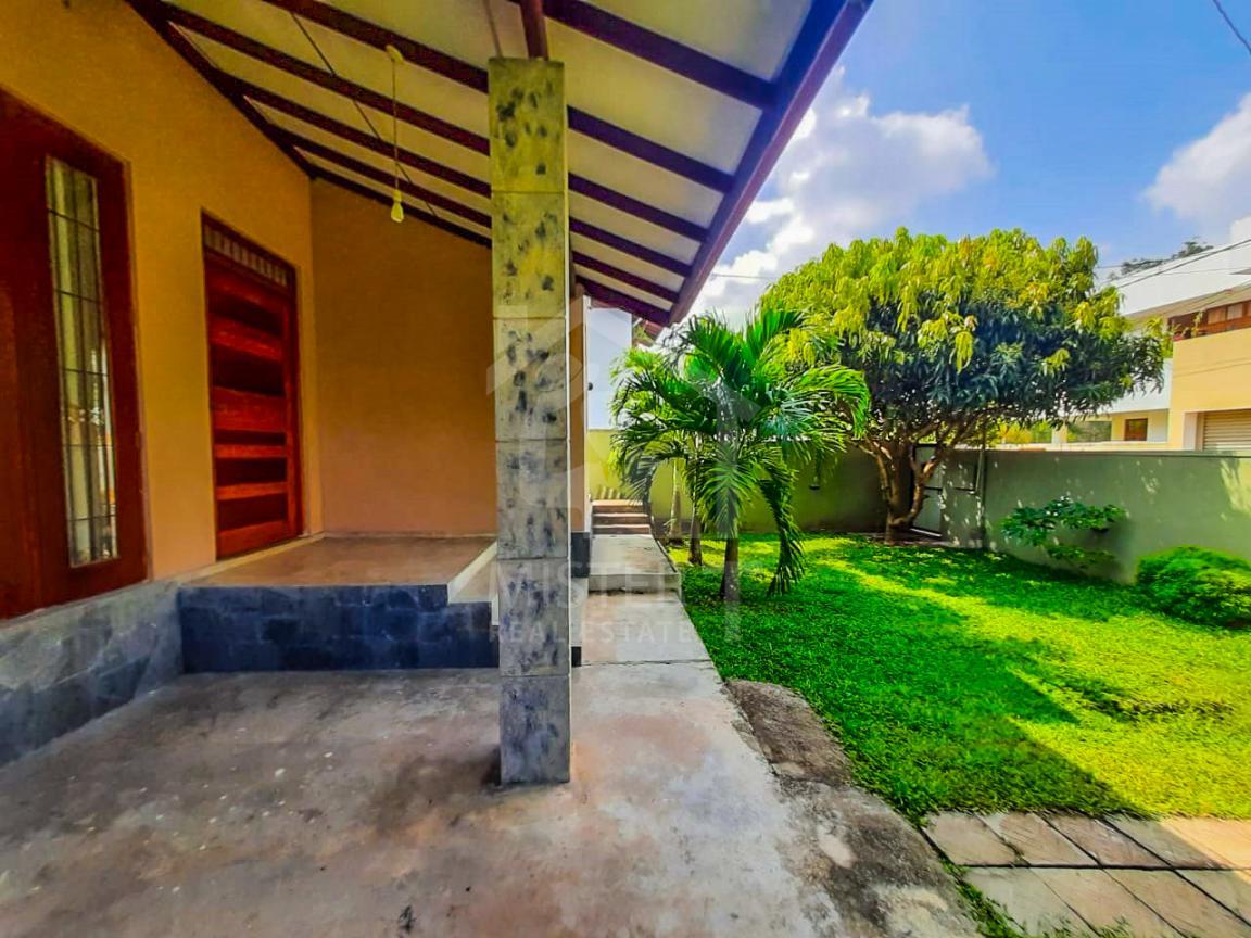 House for Sale in Malabe - image 6