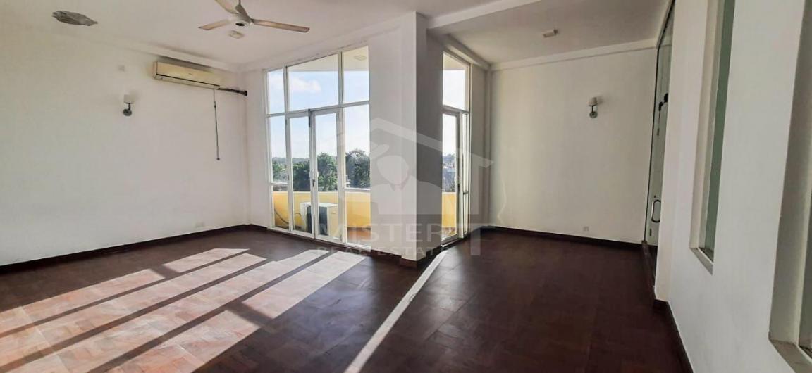 House for Sale in Pelawatte - image 7