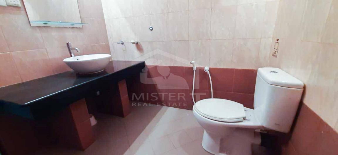 House for Sale in Colombo - image 7