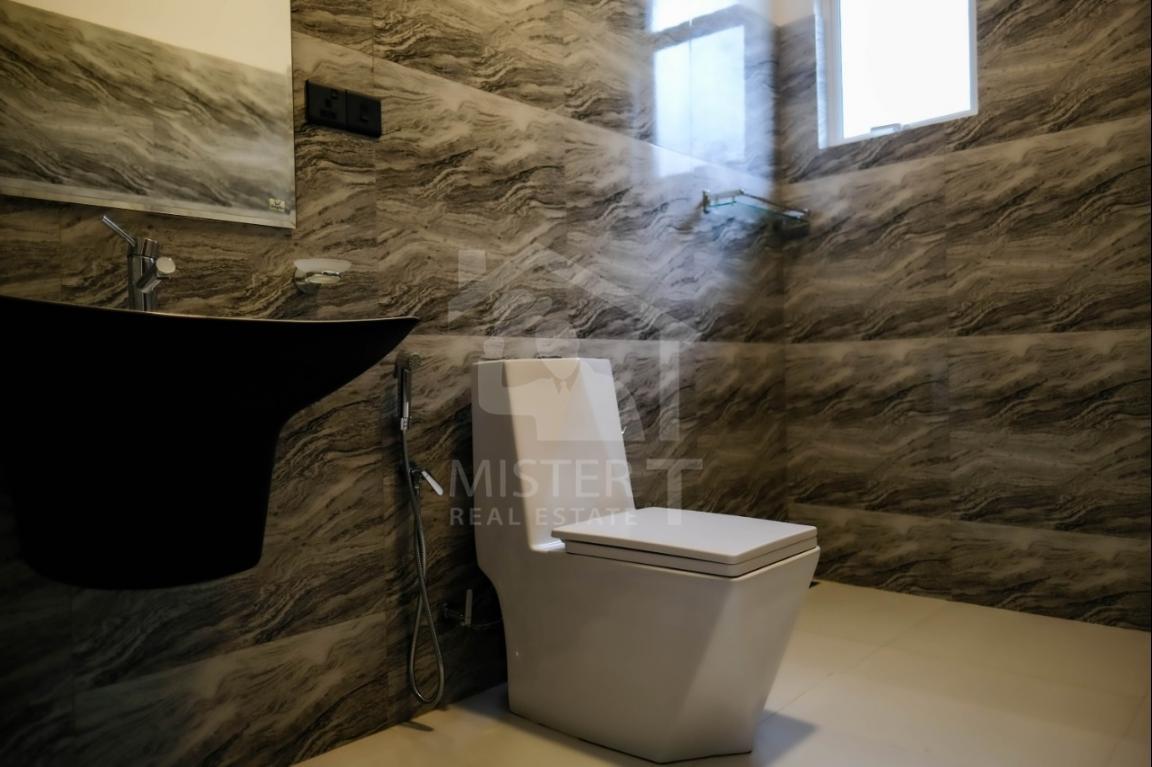 House for Sale in Battaramulla- image 8