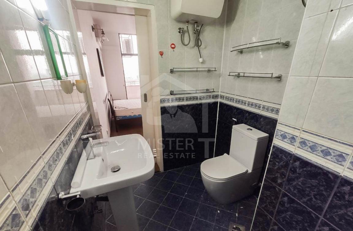 Apartment for Sale in Colombo - image 8