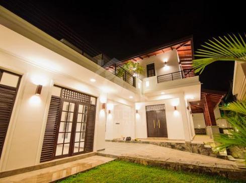 House for Sale in Battaramulla- image 8
