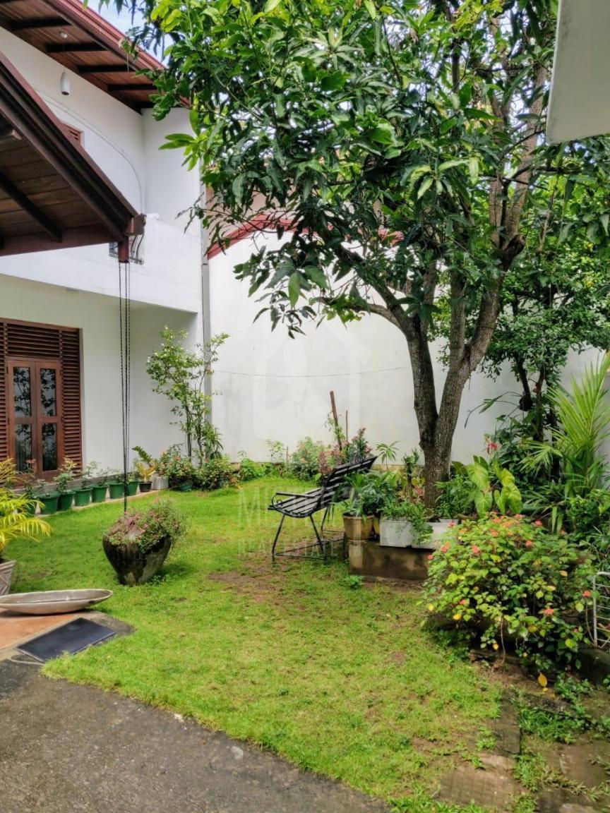 House for Sale in Boralesgamuwa - image 8