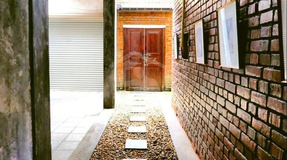 House for Sale in Boralsgamuwa- image 9