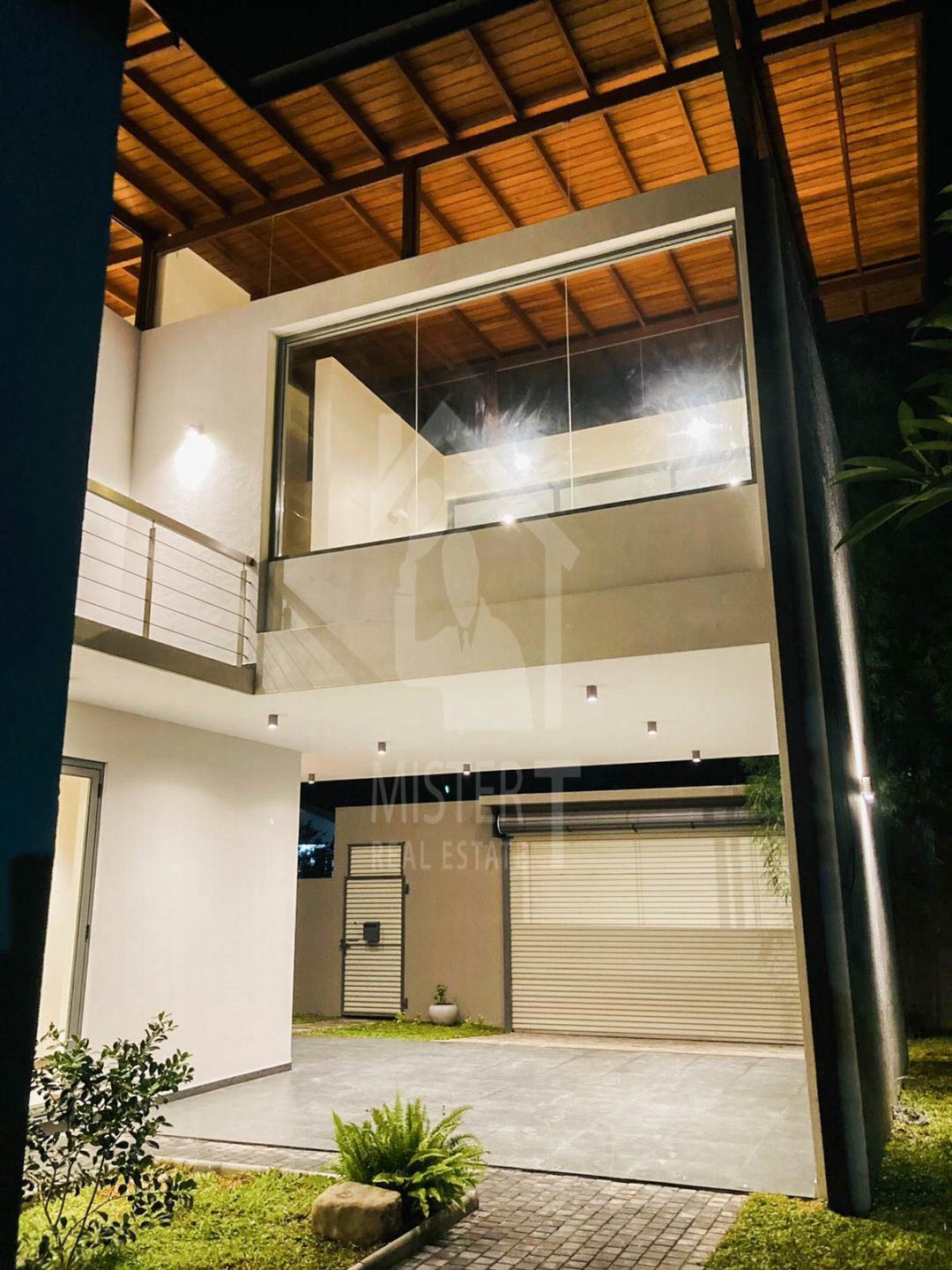 House for Sale in Makola- image 10