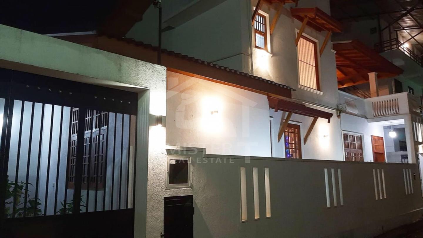 House For Sale in Dehiwala- image 1