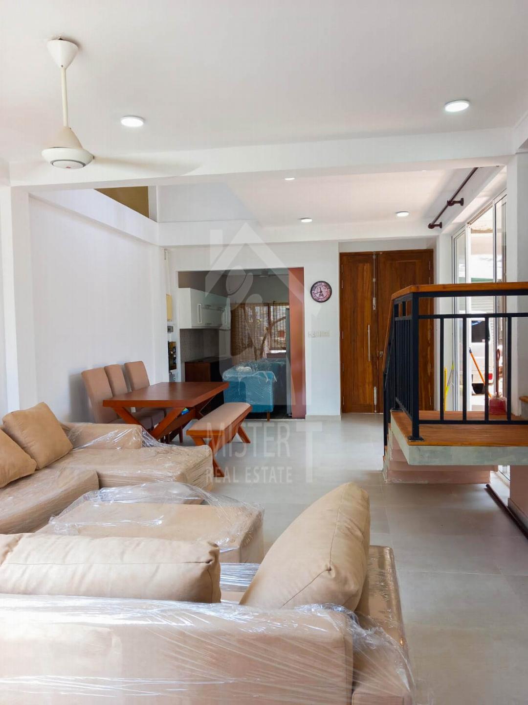 House for Sale in Boralesgamuwa- image 2