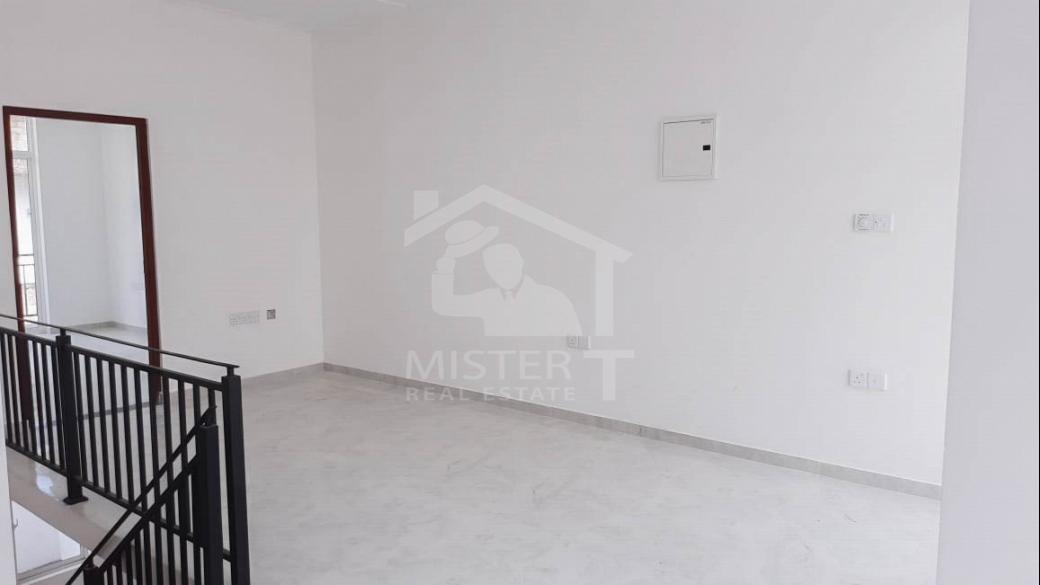 House For Sale in Mount Lavinia- image 2