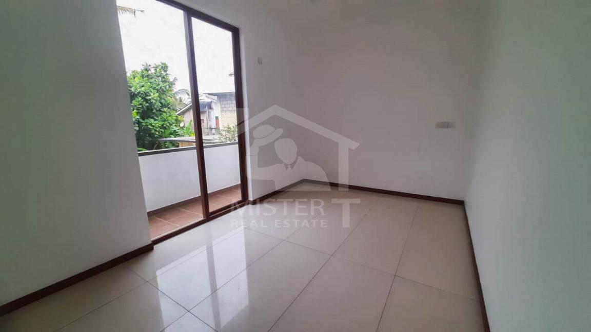 House For Sale in Dehiwala- image 3
