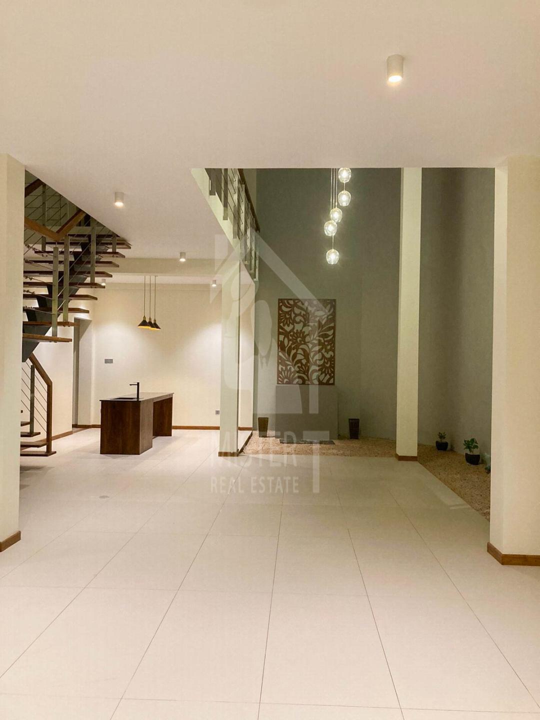 House for Sale in Makola- image 3