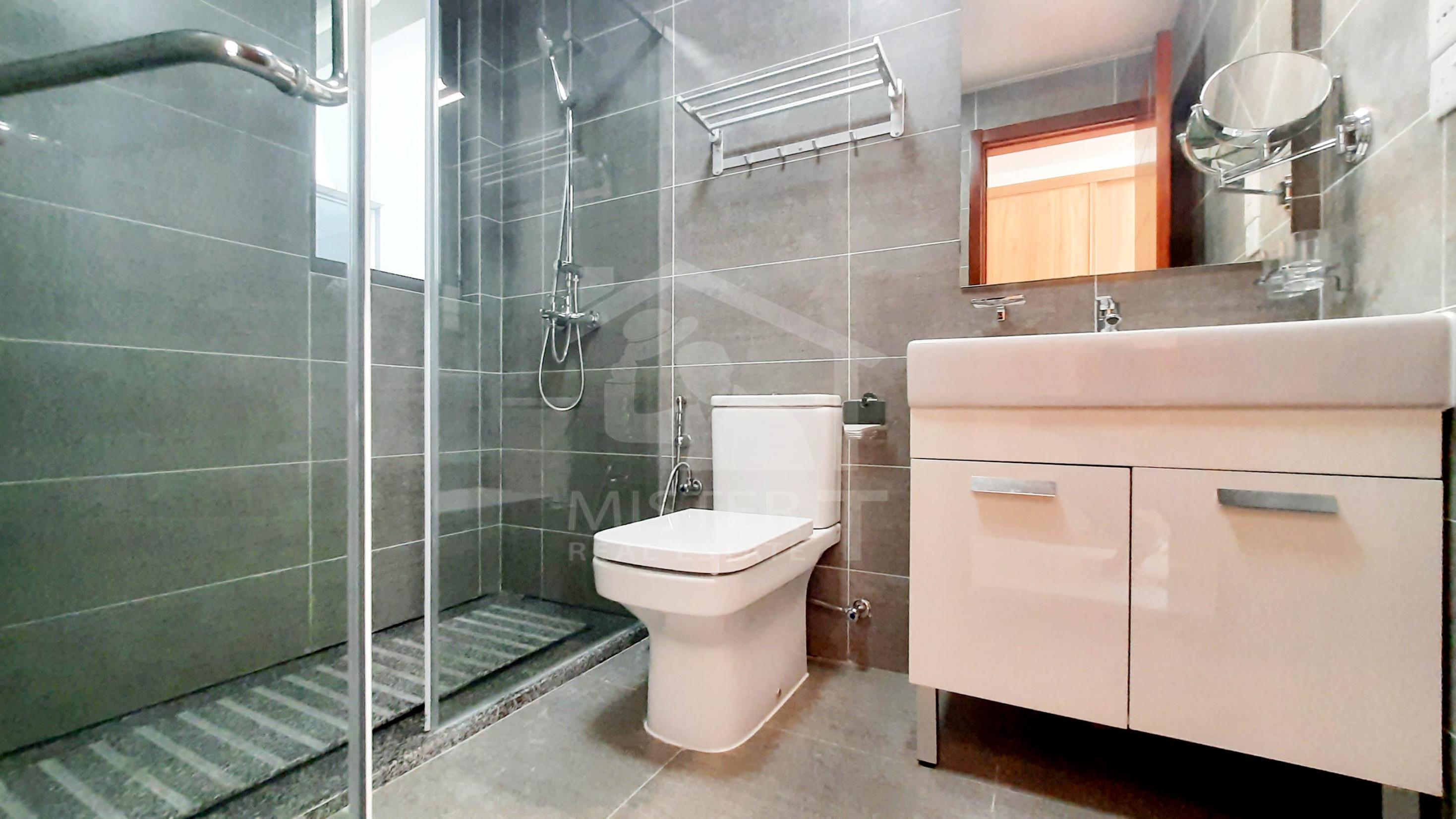 Apartments For Sale at Astoria Apartments- image 5