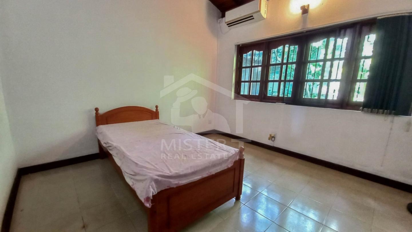 House for Sale in Nugegoda- image 5