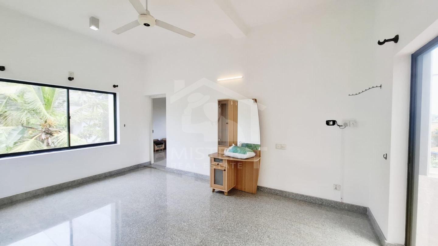 House For Sale in Battaramulla- image 5