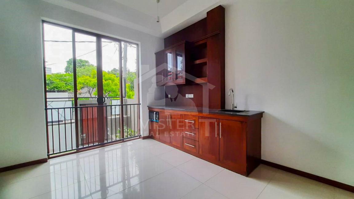 House For Sale in Dehiwala- image 8