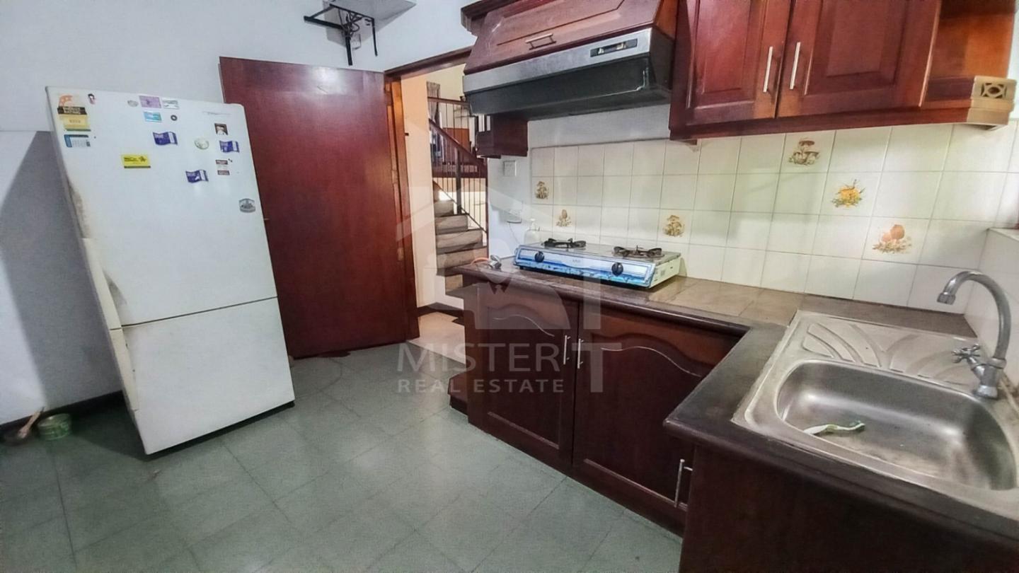 House for Sale in Nugegoda- image 8