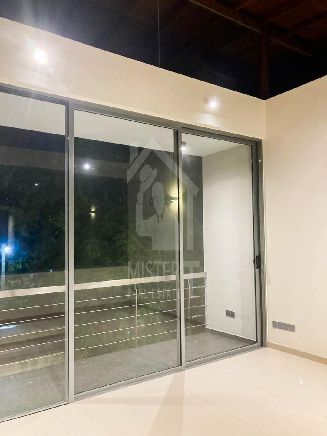 House for Sale in Makola- image 8