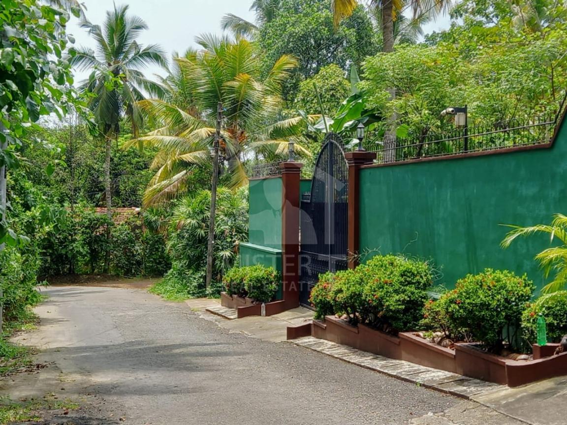 House For Sale in Panagoda- image 9