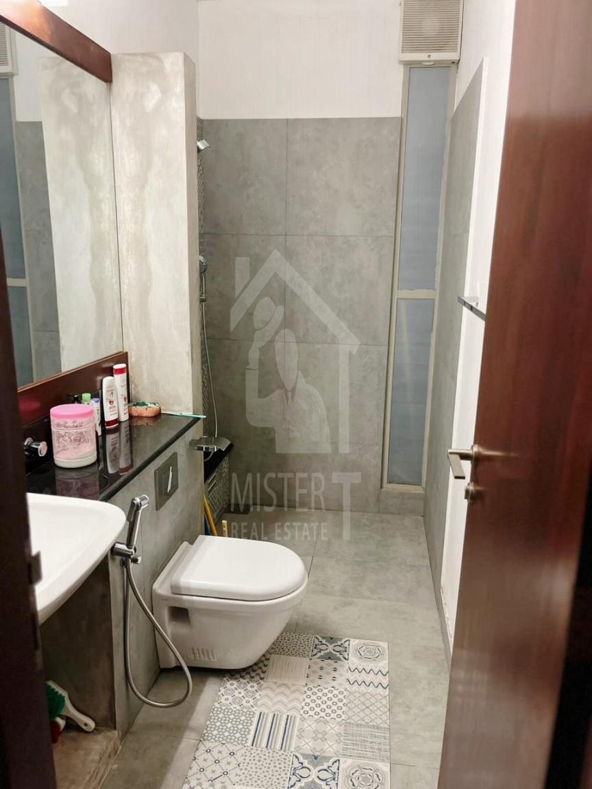 House For Sale in Ratmalana- image 9