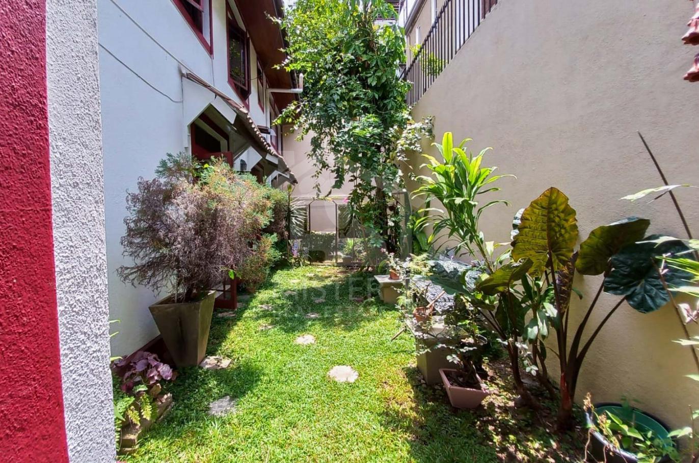 House for Sale in Colombo 05- image 10