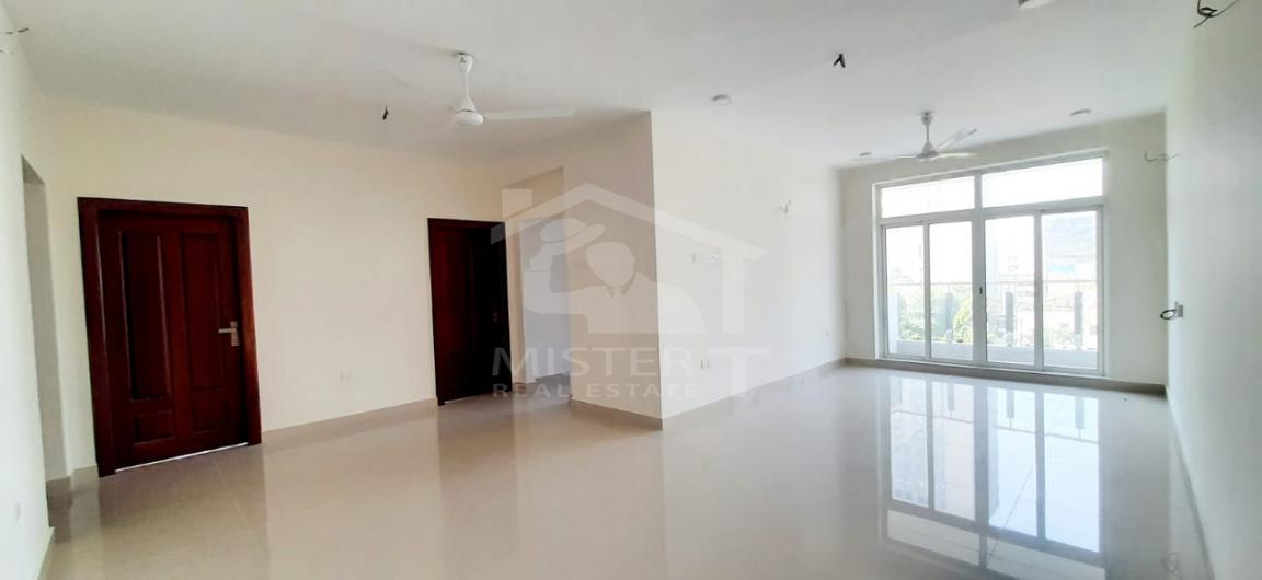  Apartment for Sale at Superior Homes- image 1