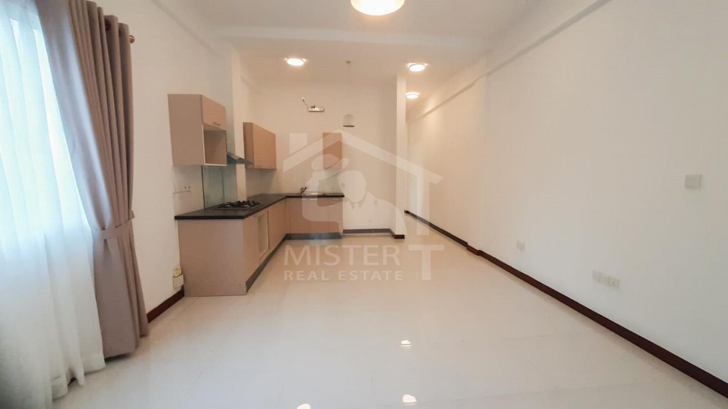 Apartment for Sale at ELegant 16- image 1