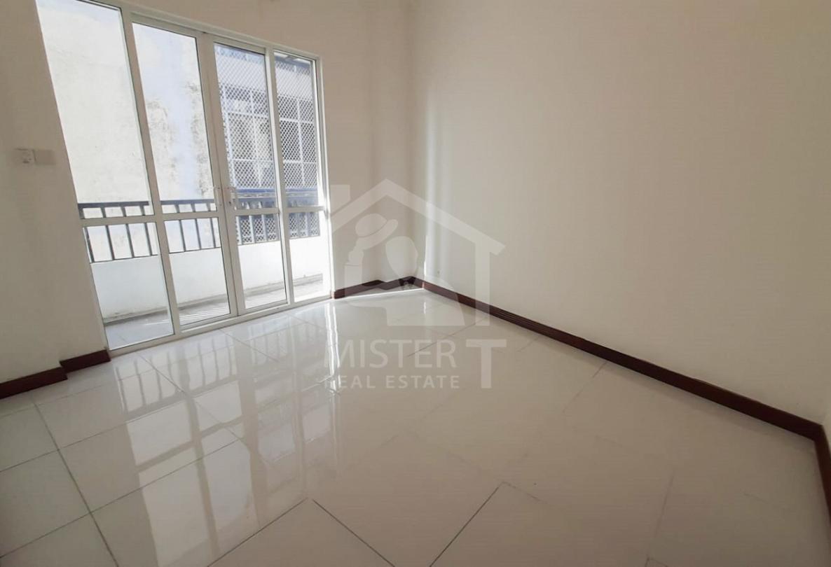 Apartment for Sale at Elegant 16- image 1