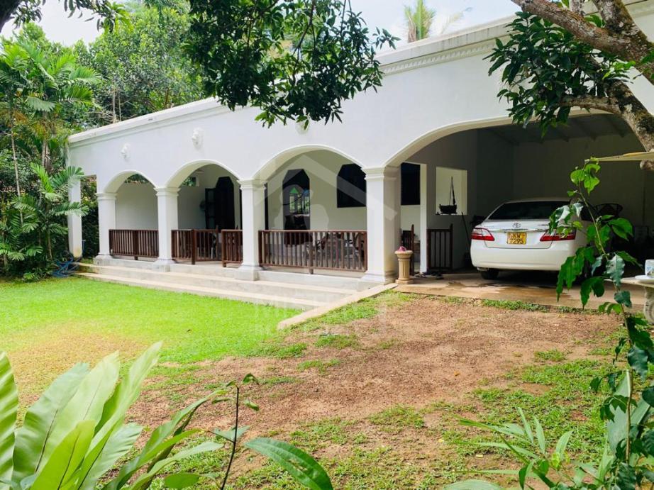 House for Sale in Ahangama- image 1