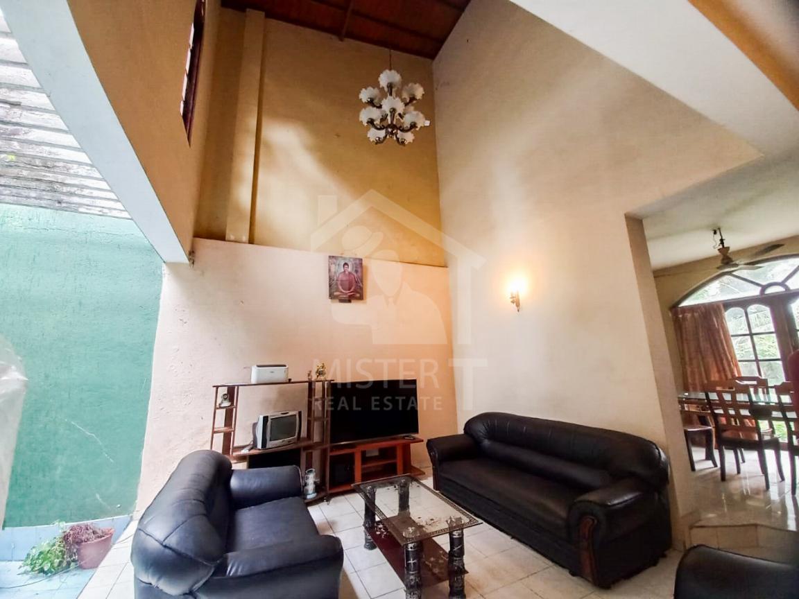 House for Sale in Kohuwala- image 1